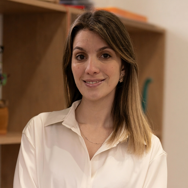 Lic. Yamila Tabarez - Psicóloga Infantil en Argentina especializada en autismo
